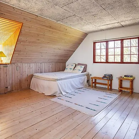 Hébergement de vacances 6 Person In *