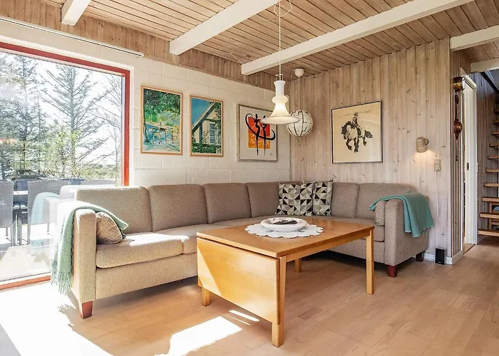 6 Person In Feriehus Thyholm